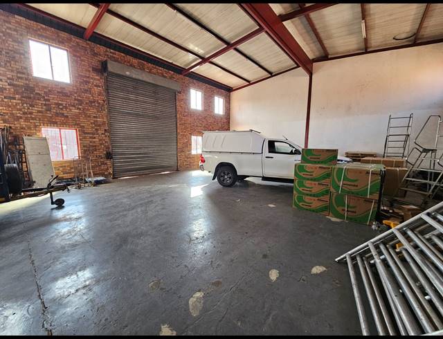 394M² MINI FACTORY FOR SALE IN KYA SANDS